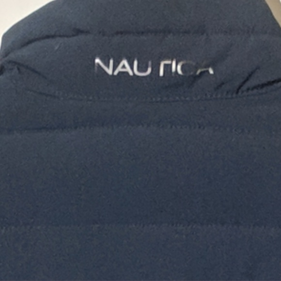 Nautica Mens Reversible Quilted Stretch Size Sm - Picture 7 of 7